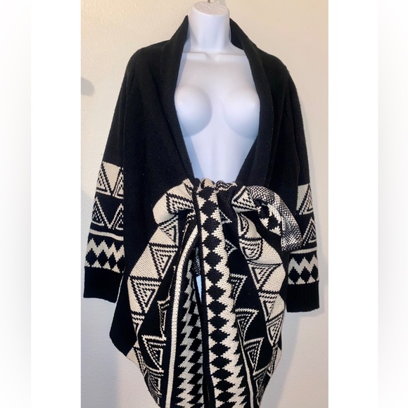 Aztec/Boho Chunky Cardigan - Picture 1 of 4